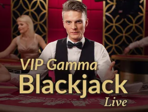 于根伟：踩场后调整了比赛方式，场地条件让我们不得不打得更直接